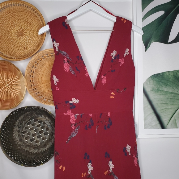 Keepsake Night Fall Floral Printed V-Neck Open Back Jumpsuit Cutout Wide Leg - Picture 3 of 8